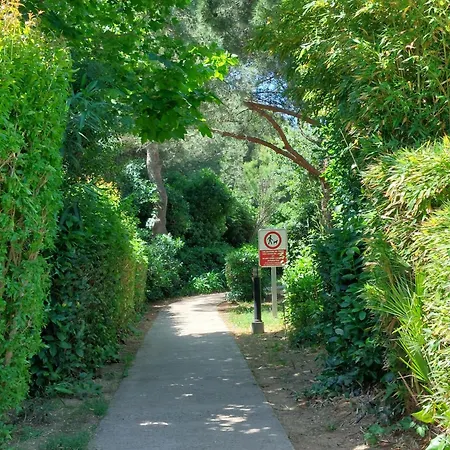 Les Rivages De Coudouliere-8 By Interhome