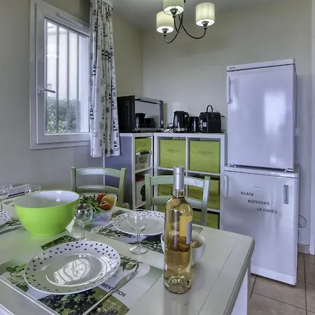 公寓 Les Rivages De Coudouliere-8 By Interhome